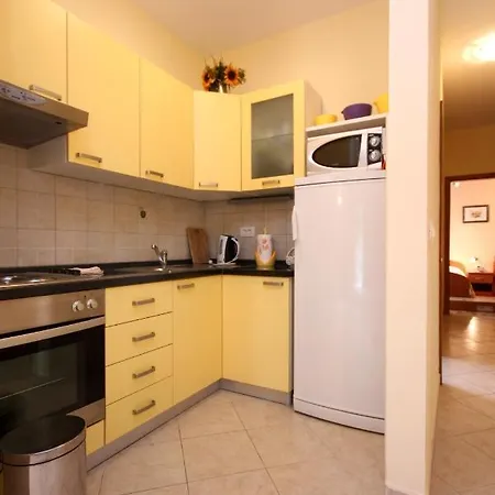 10097a Lägenhet Orebić